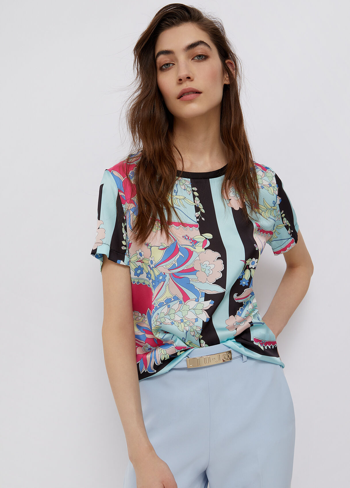 Women's Shirts and Blouses: Casual 