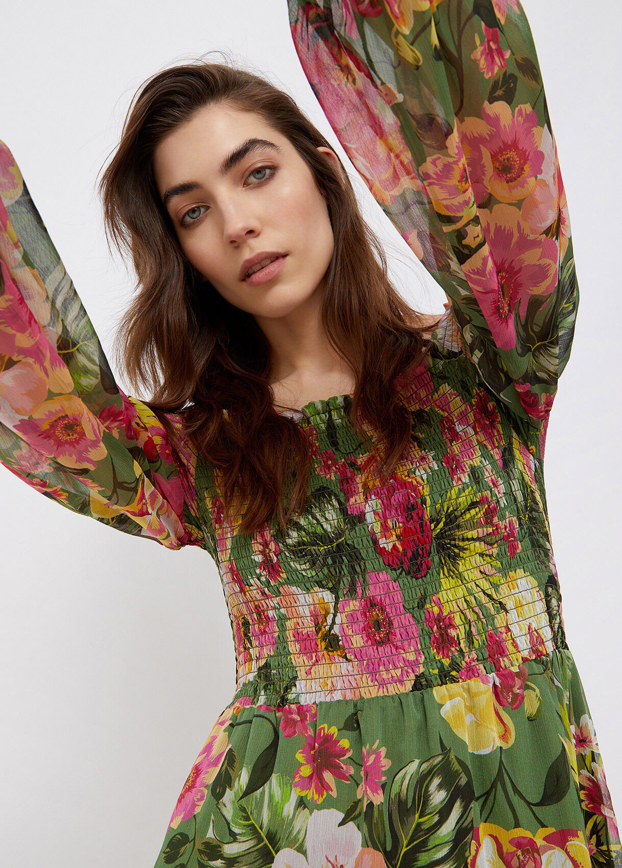 Long flowery dress