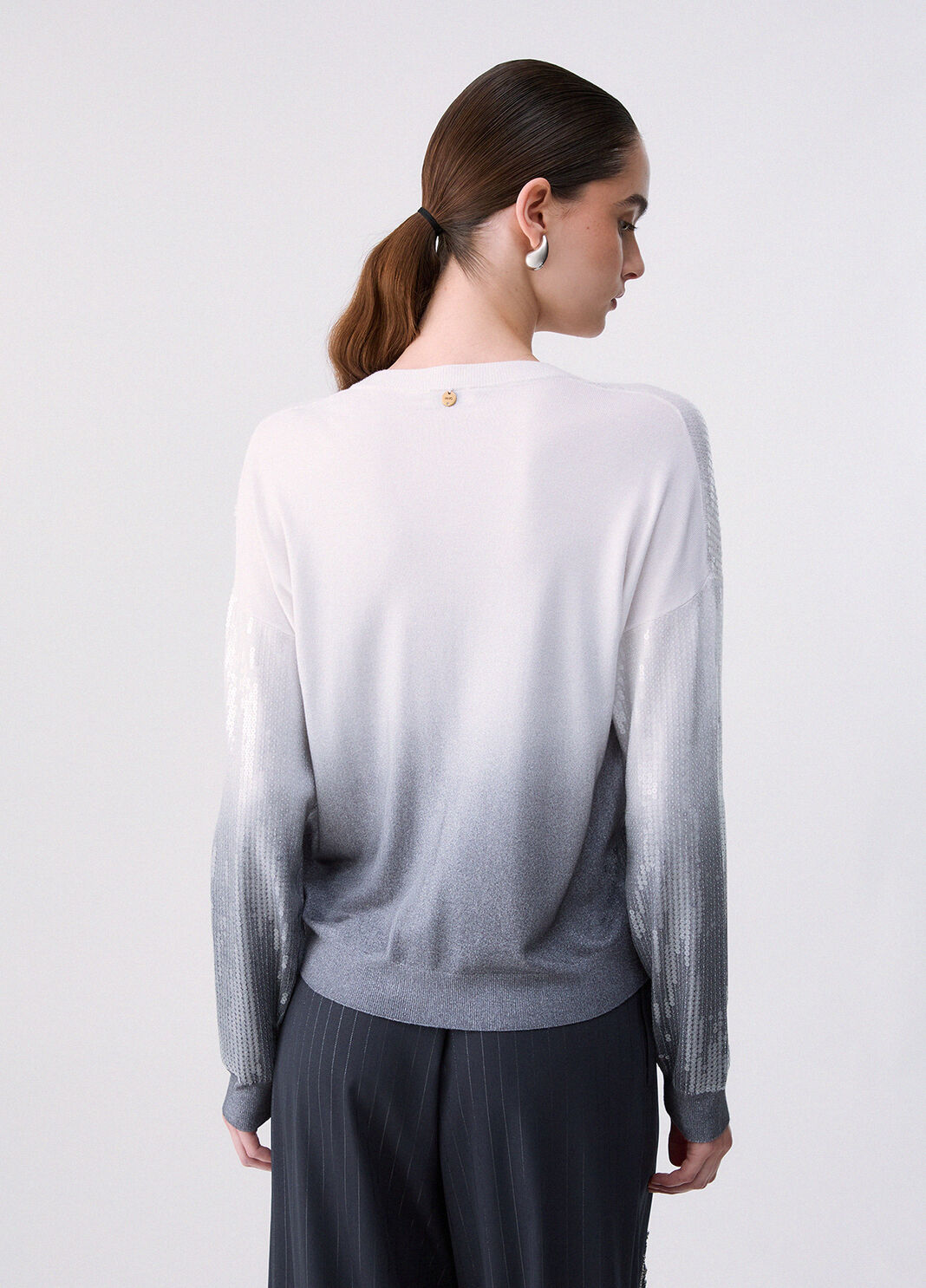 D&eacute;grad&eacute;-Pullover mit Pailletten Grau Liu Jo - large image number 1