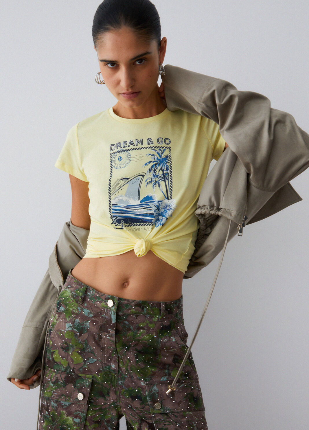 T-Shirt mit Print und Applikationen Gelb Liu Jo - large image number 3