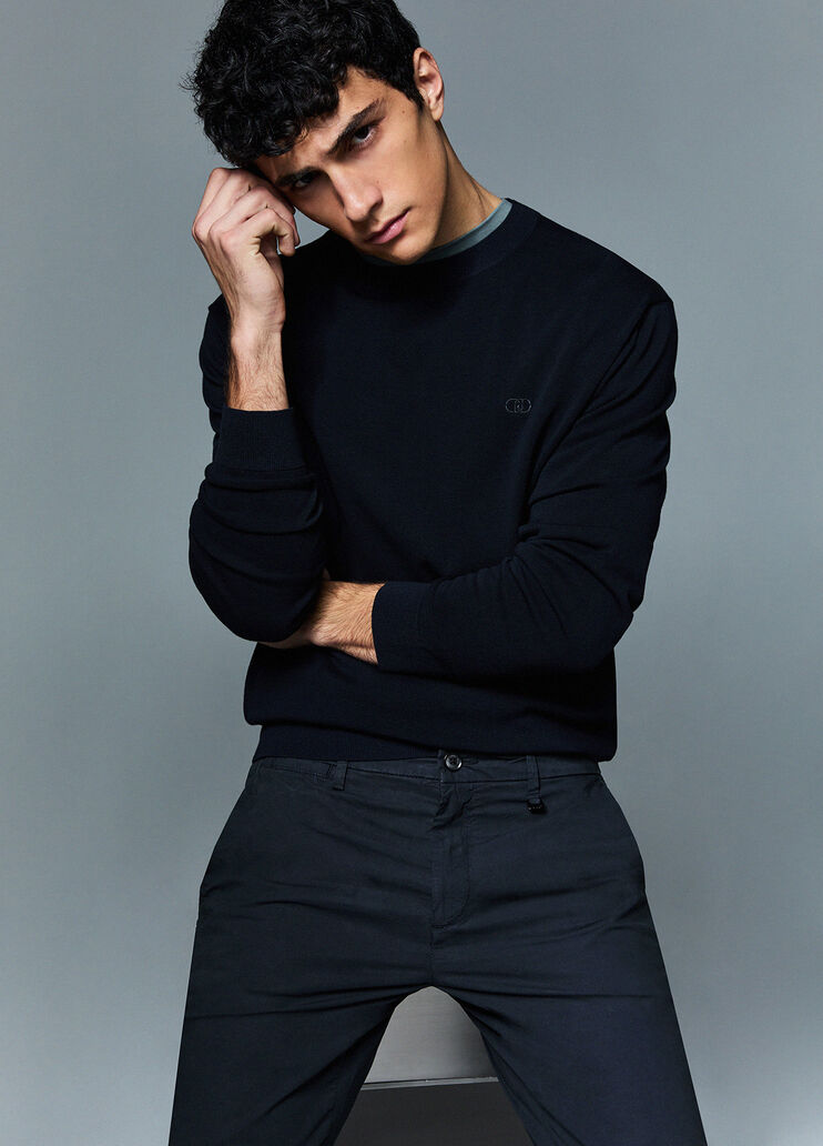 <li> Pull en cr&ecirc;pe de coton </li>
 bleu fonc&eacute; Liu Jo - medium