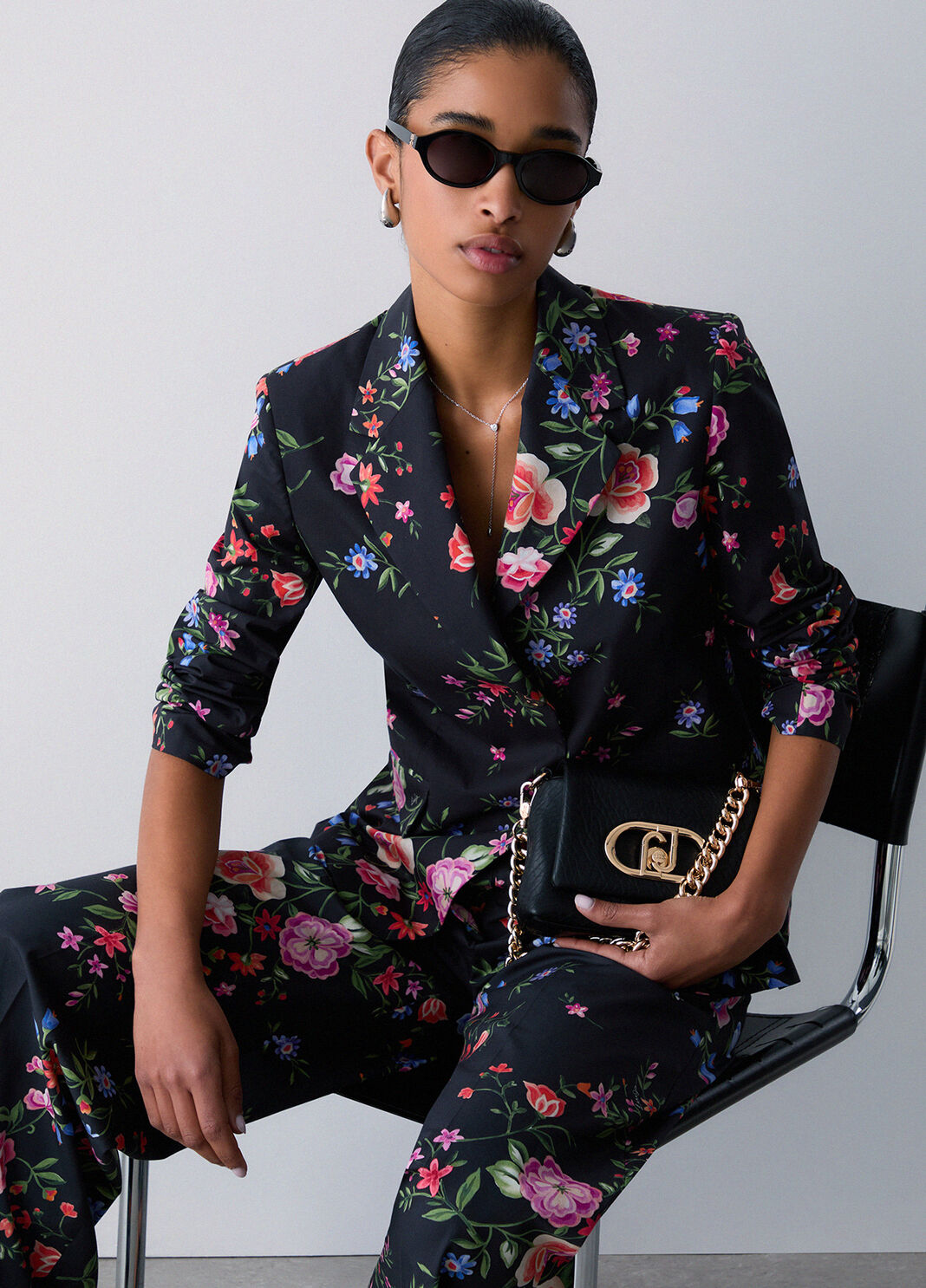 Blazer mit Blumenmuster Schwarz gebl&uuml;mt Liu Jo - large image number 3