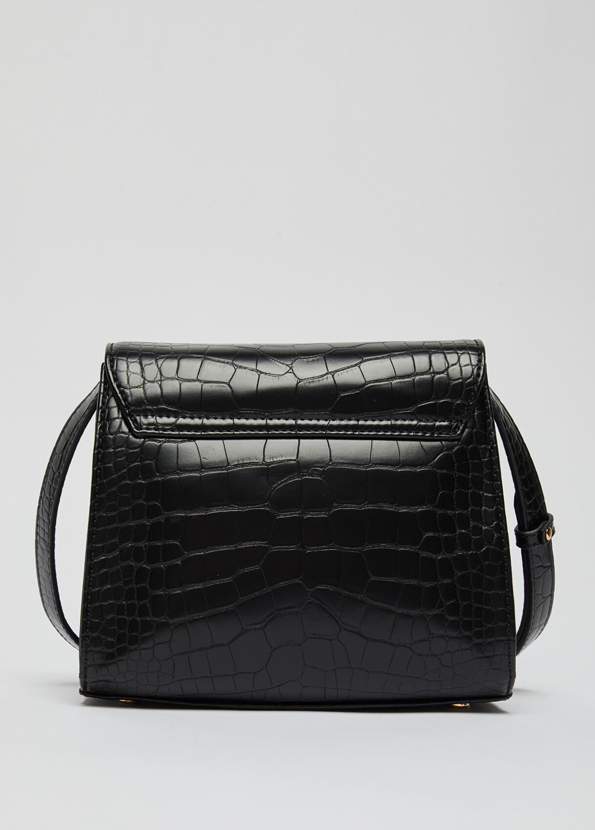 crocodile effect bag