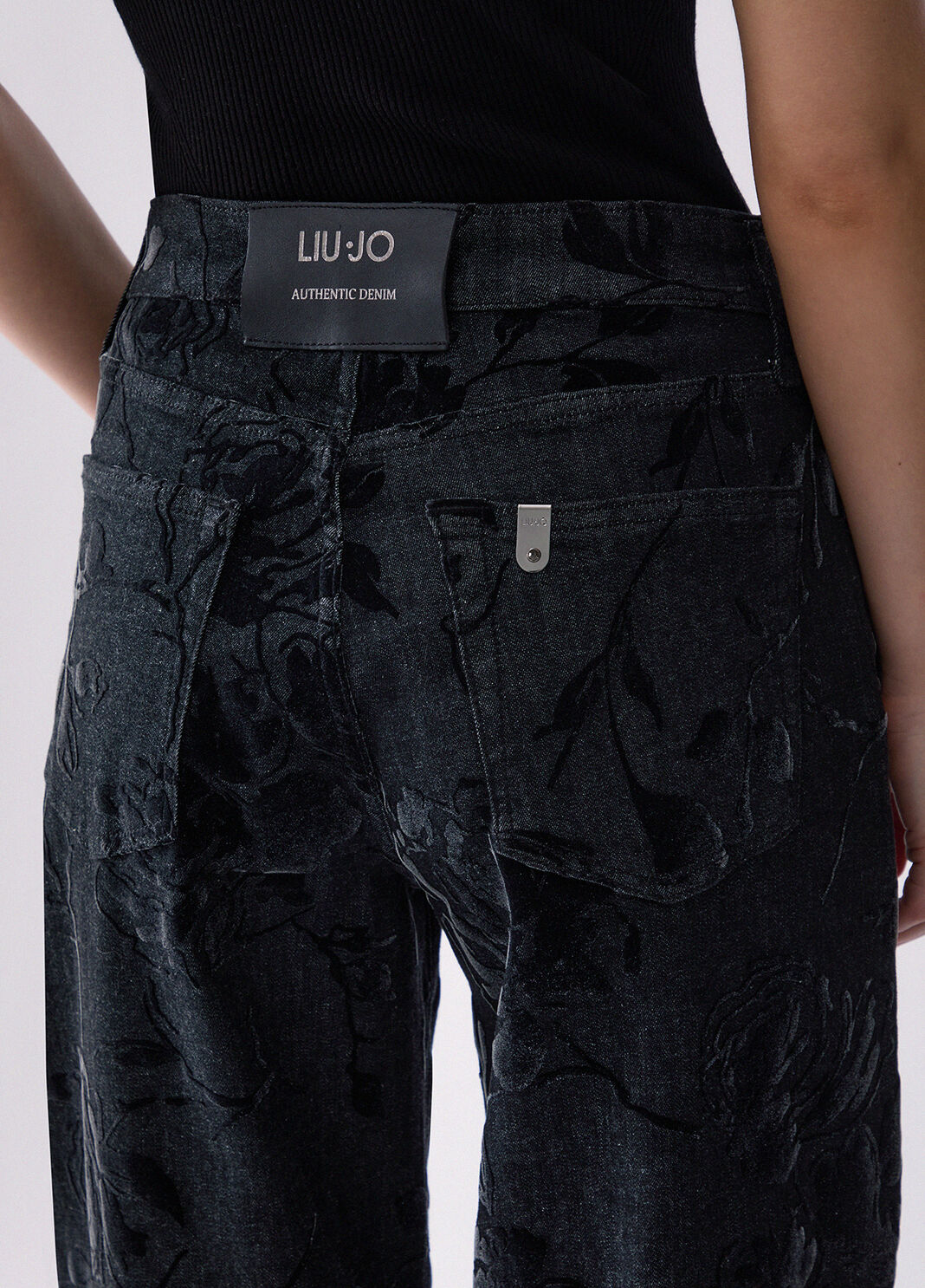 Pantaloni balloon con stampa floccata denim nero Liu Jo - large image number 4