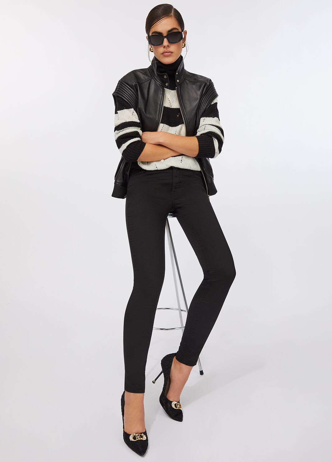 Skinny trousers with gemstones black Liu Jo - large image number 2