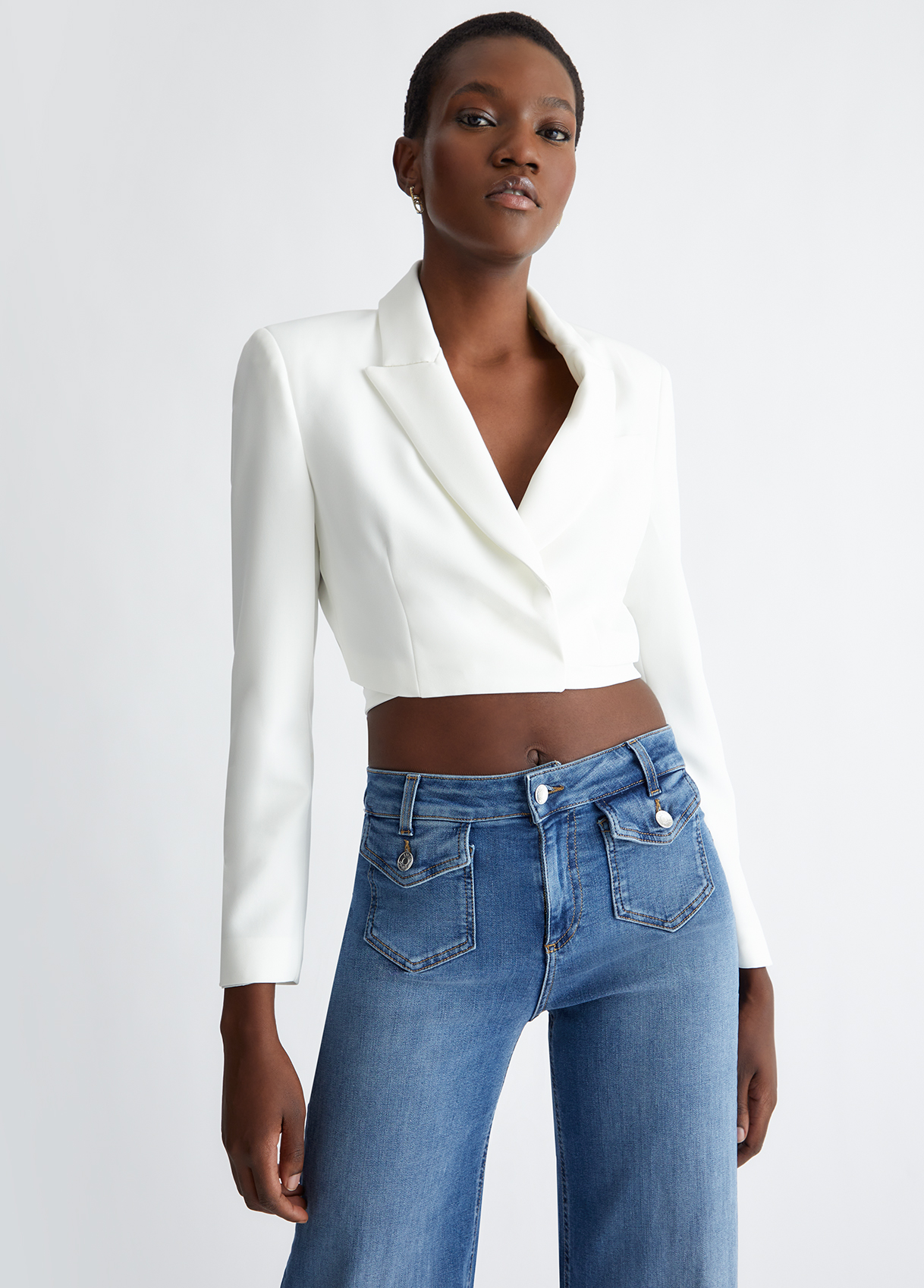 Double breasted cropped blazer