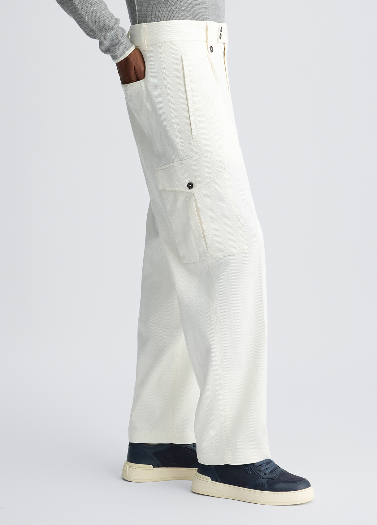 【COLOR iN ID】White washed cargo pants Diesel - Cargo pants in stretch cotton satin | HBX