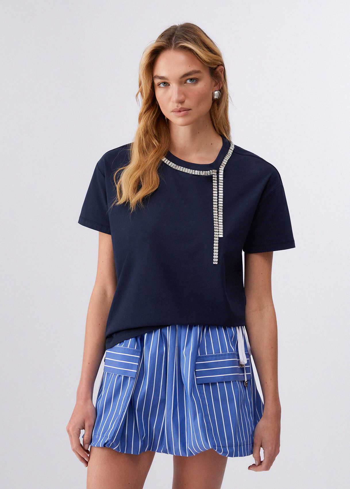 Liu Jo Oversized T-shirt With Bejewelled Embellishment