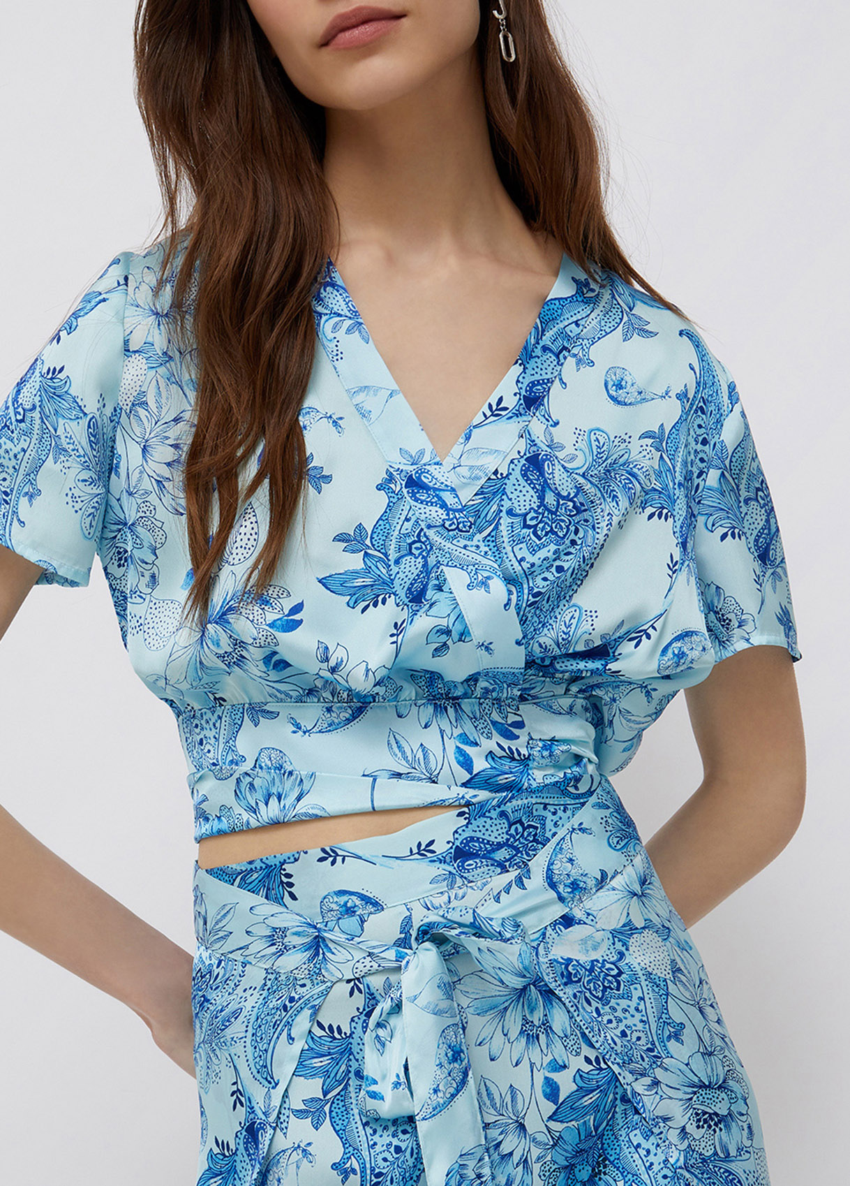 Liujo Blouse En Satin Avec Nœud