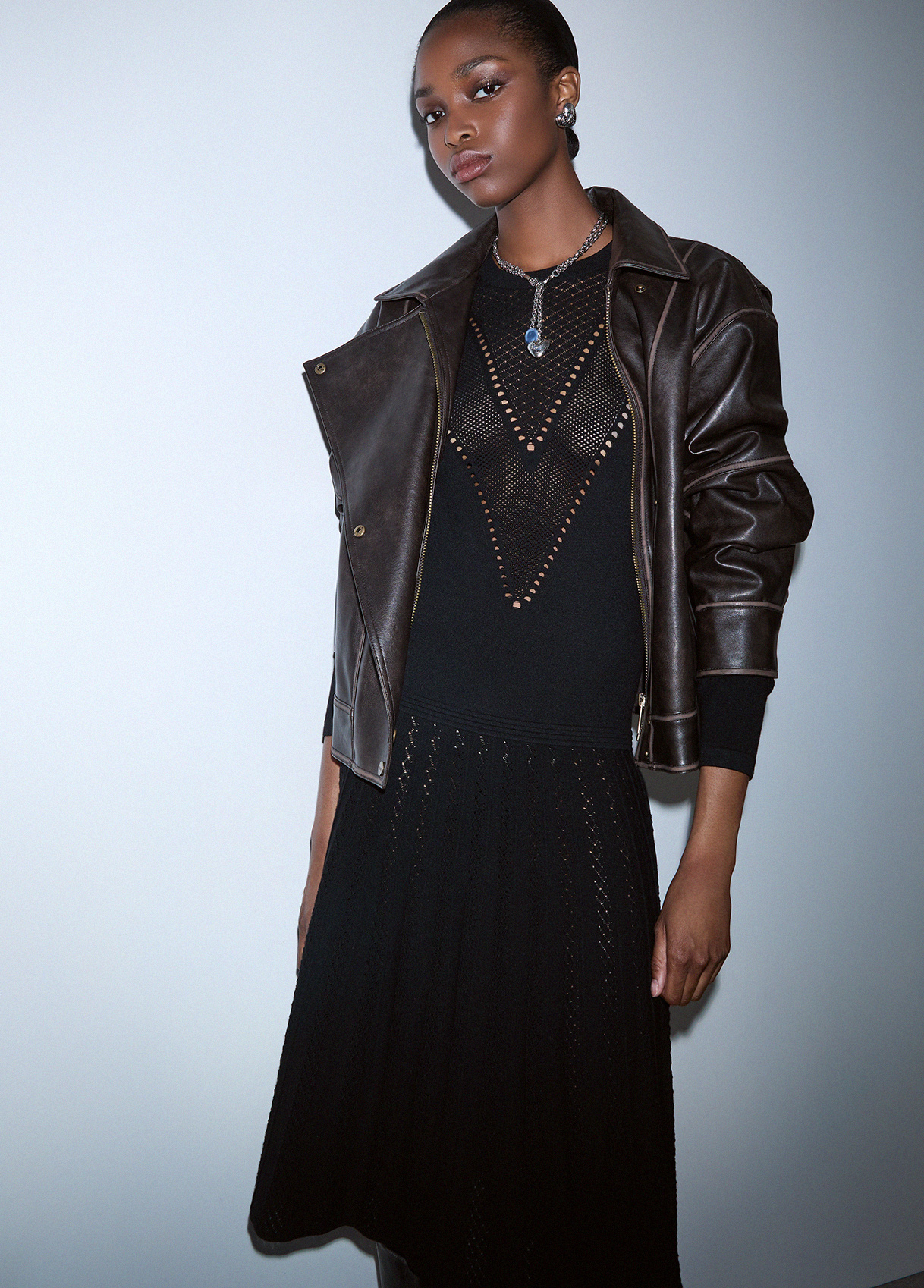 liu jo leather dress Liu Jo Women's Vegan Leather Dress, Short Chemisier Model in Coated Fabric, Black, Black, 10 : Amazon.co.uk: Fashion