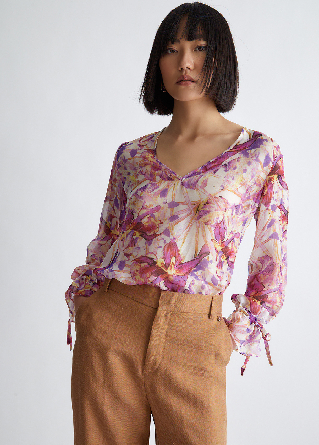 Liujo Blouse À Fleurs En Soie Mélangée