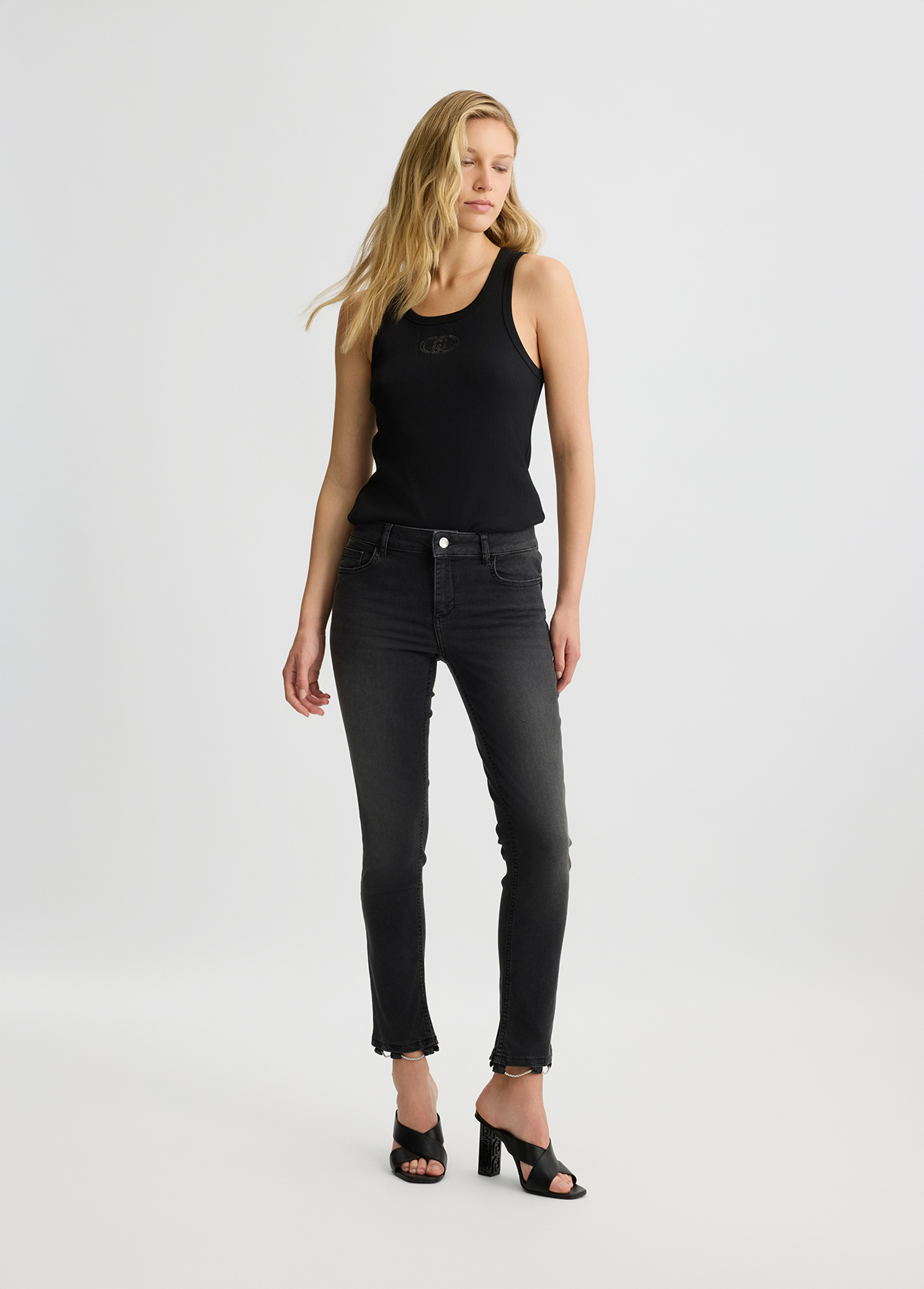 デニム・ジーパン LIU JO Woman Jeans Black UF4003D4896 87407 Jeans Black 87407 Liu.jo - Le Follie Shop