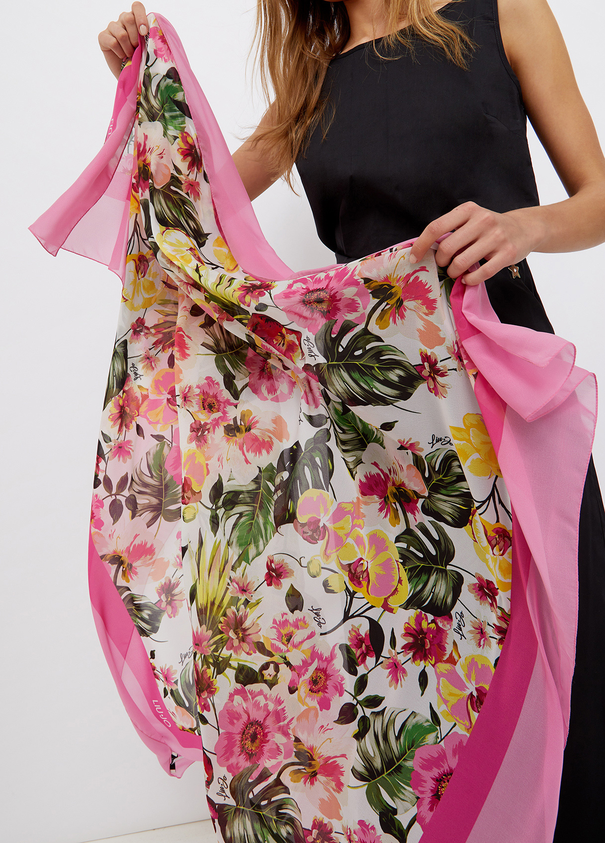 スカーフ LIU JO FLORAL PRINT FOULARD Foulard with floral print