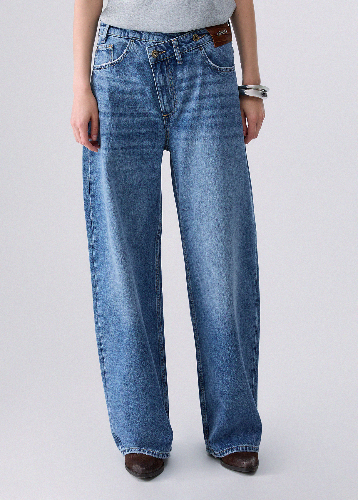 Liu Jo Straight Jeans With Asymmetric Waistband