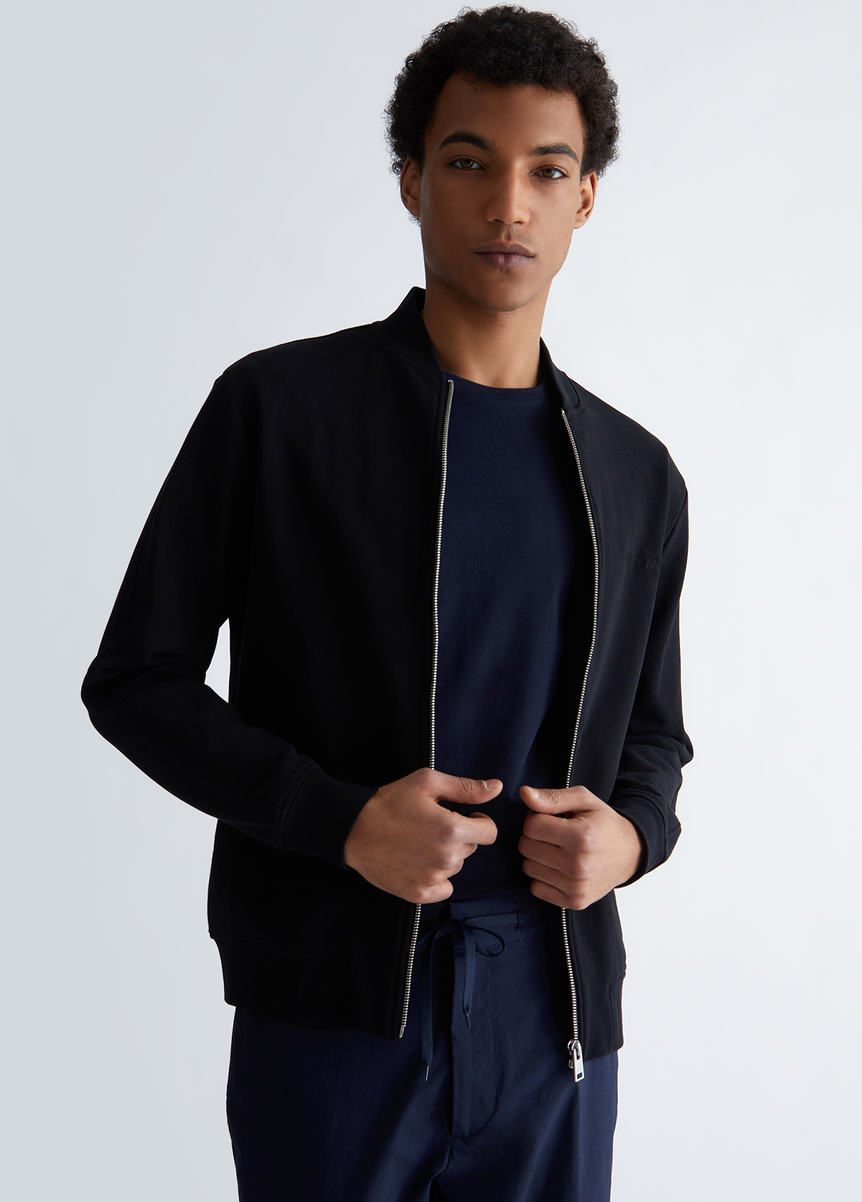 Liujo Sweat Noir Pour Homme Avec Zip