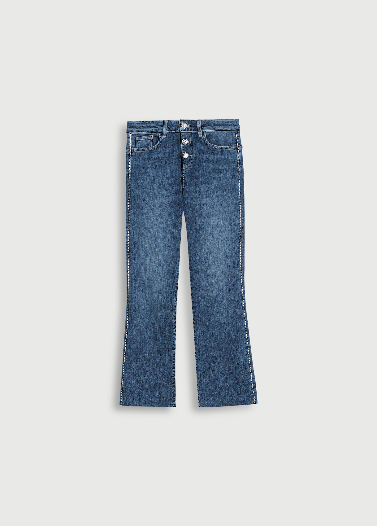 Bootcut jeans with visible buttons