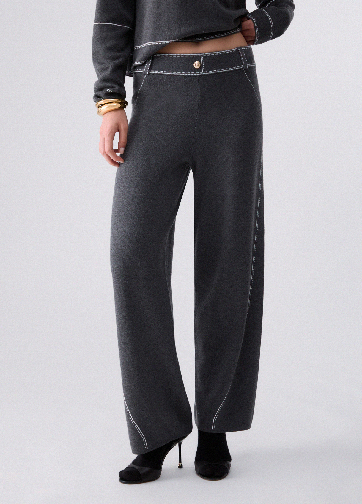 Liu Jo Trousers With Contrast Stitching