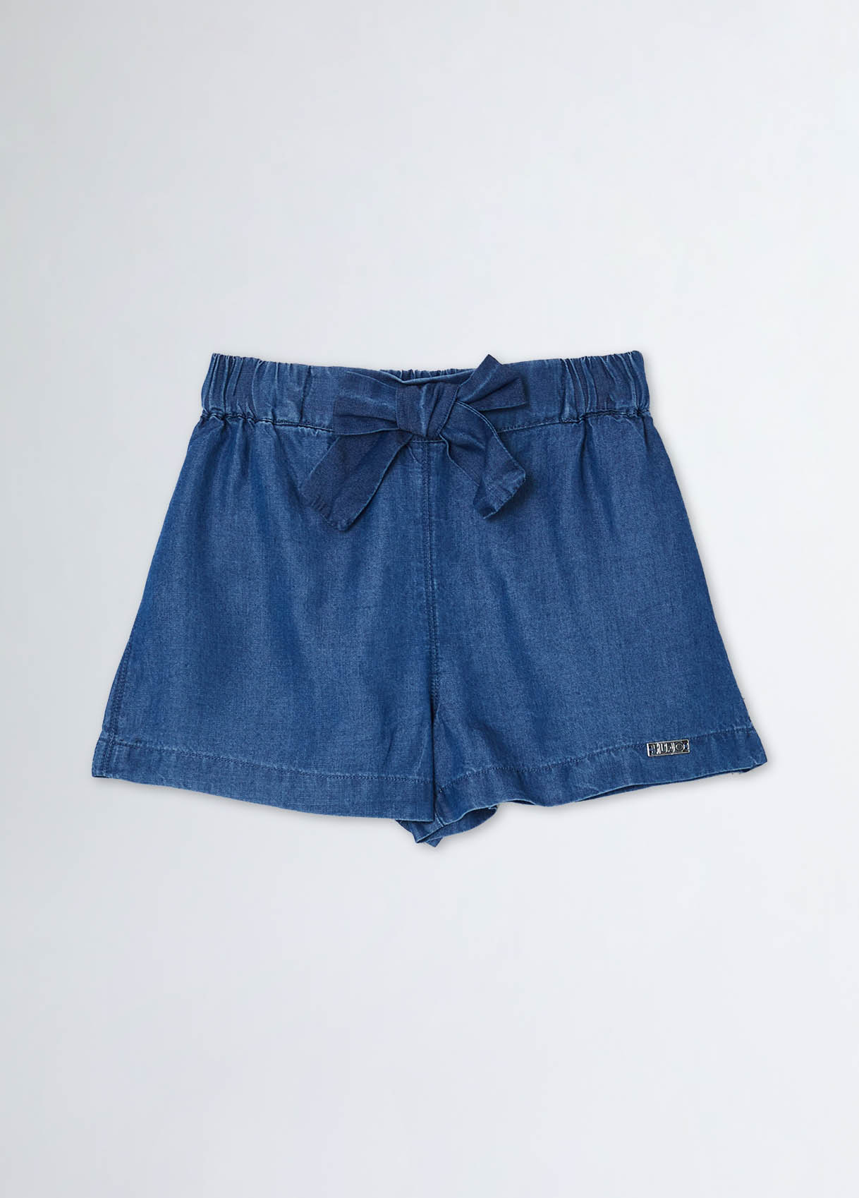 Denim shorts with bow