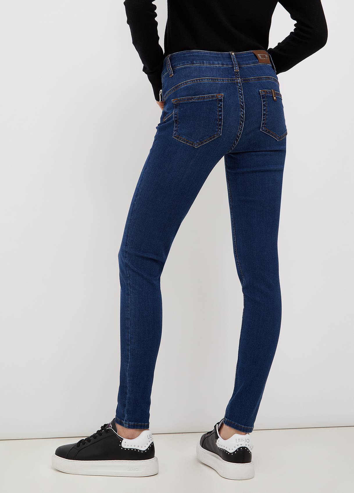 levi's breakthrough blue