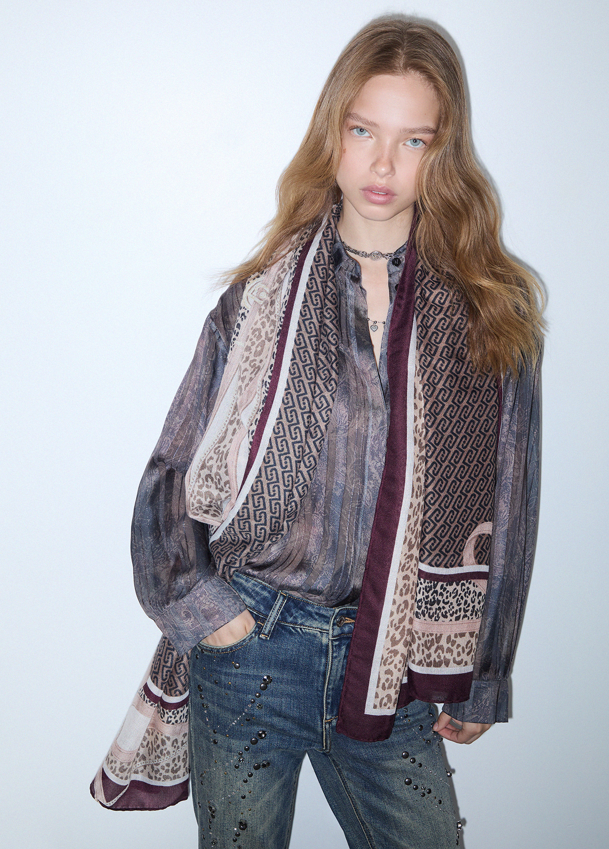 Liu Jo Animal Print Stole With Straps