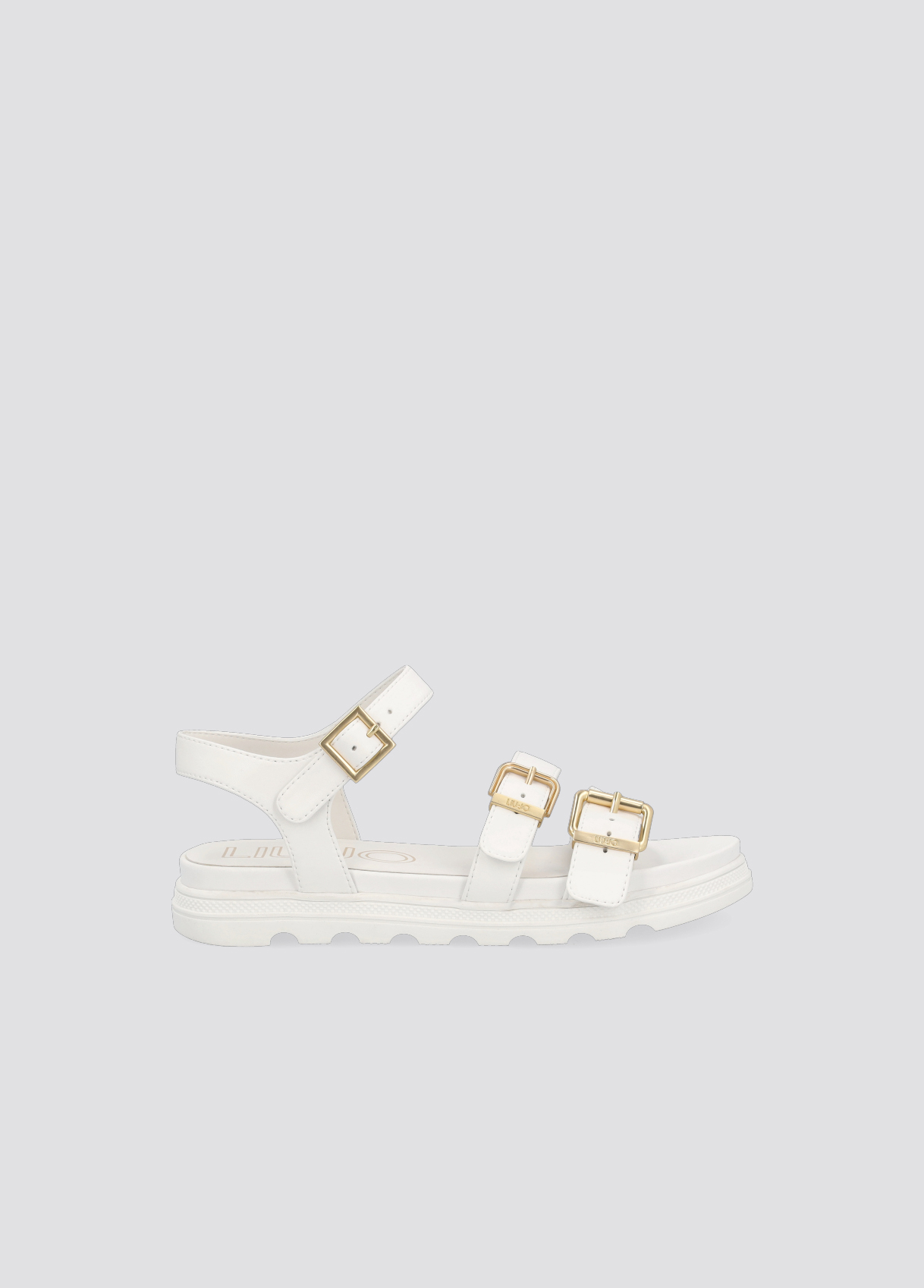 white sandals size 10