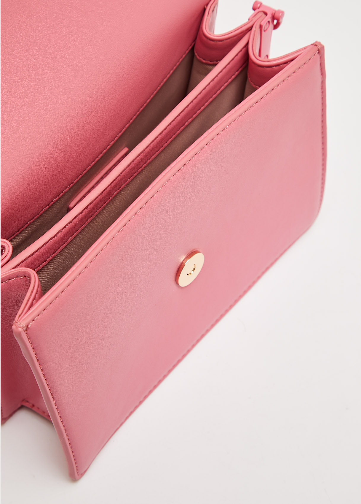 Umhängetasche mit Löwen 