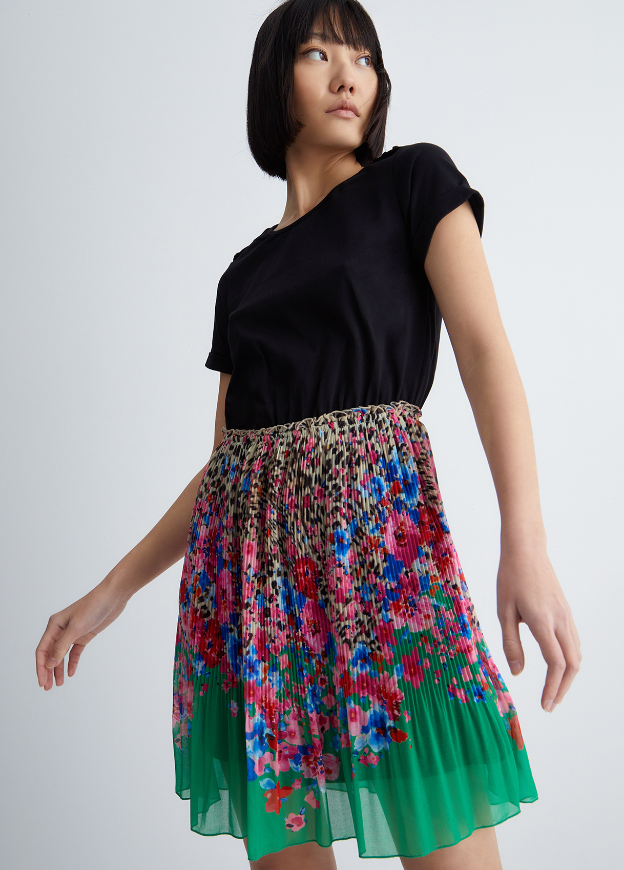 Liujo Robe Avec Jupe Plissée