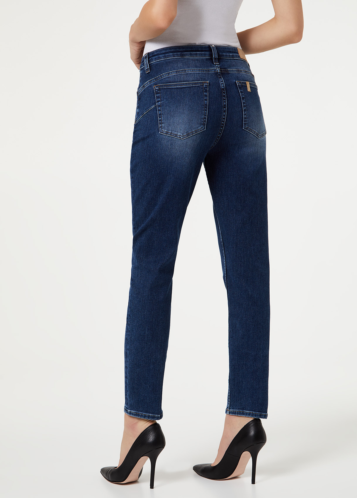 Mom fit jeans